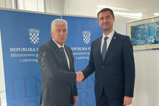 Zamjenik predsjedatelja Doma naroda PSBiH dr. Dragan Čović održao radni sastanak s ministrom gospodarstva i održivog razvoja Republike Hrvatske 